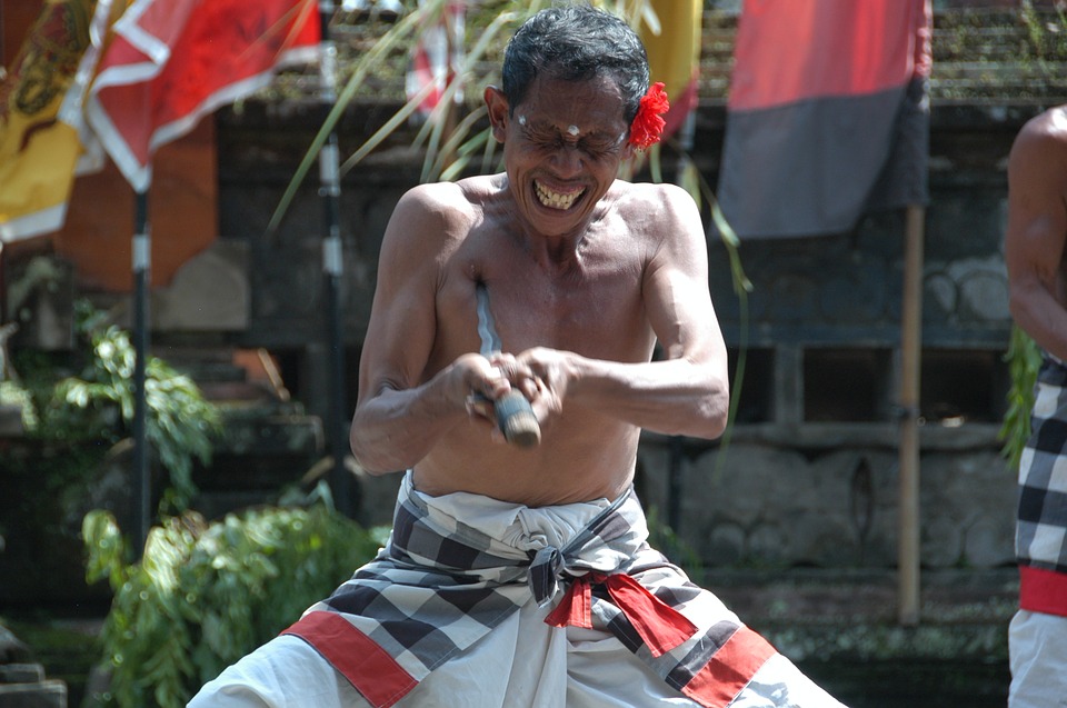 Праздники Бали. Нгеренбон